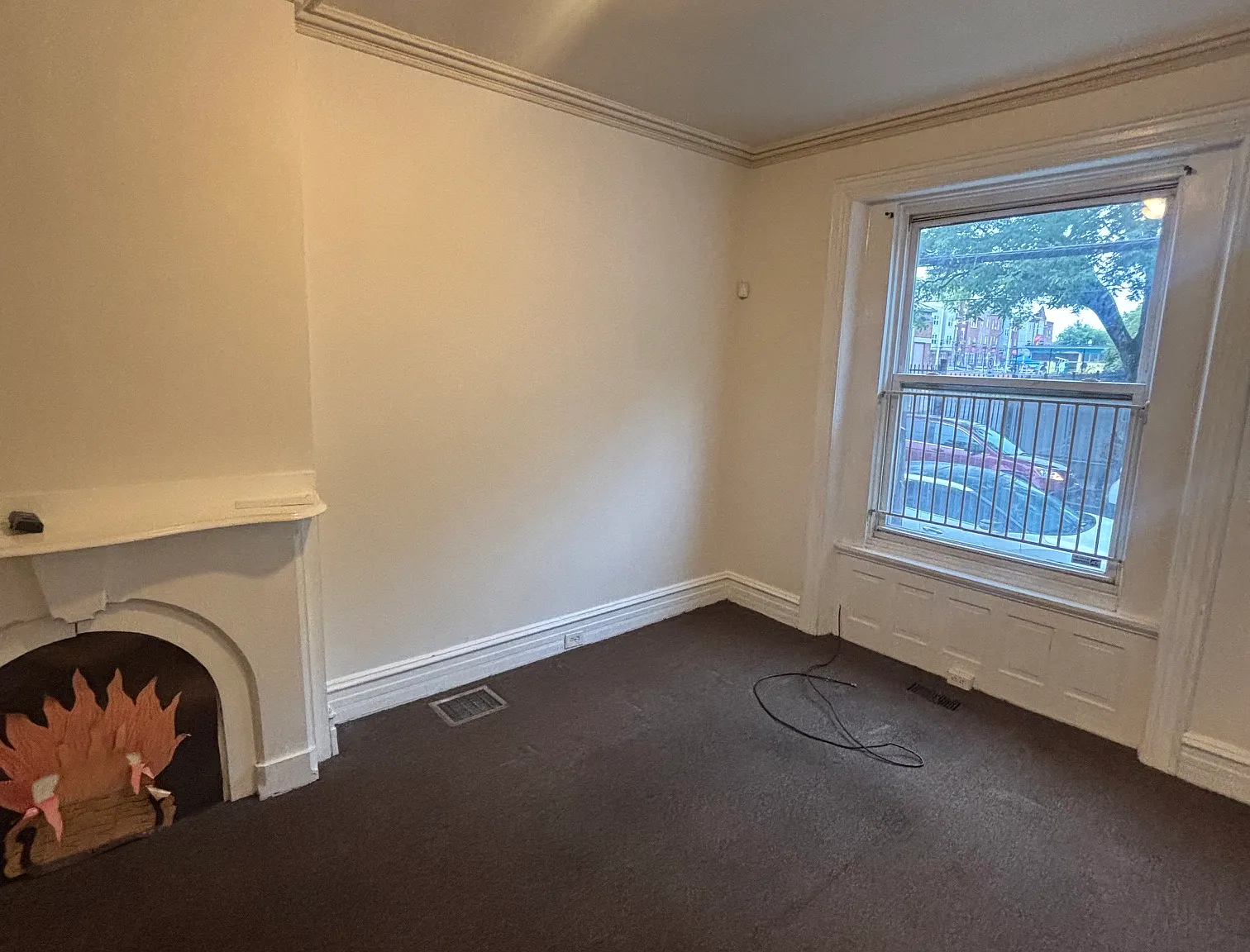 5 bed, 3200 sqft, $2,800 — Photo 4