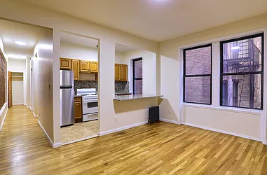 66 Pinehurst Avenue, #A3