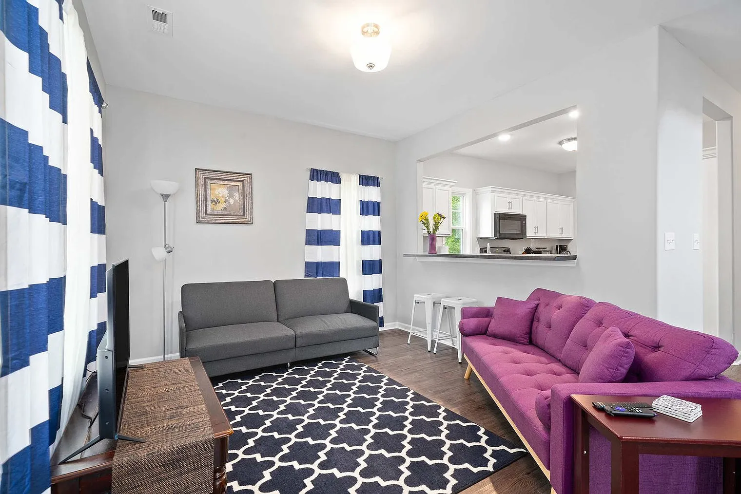 4 bed, 2.0 bath, 1528 sqft, $2,971 — Photo 2