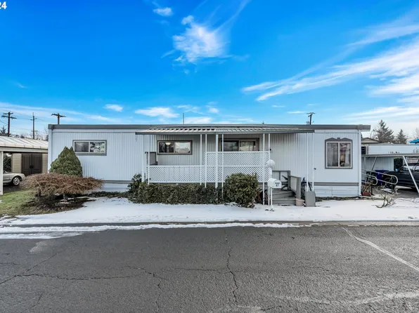 19776 SE Stark St Unit 67, Portland, OR 97233