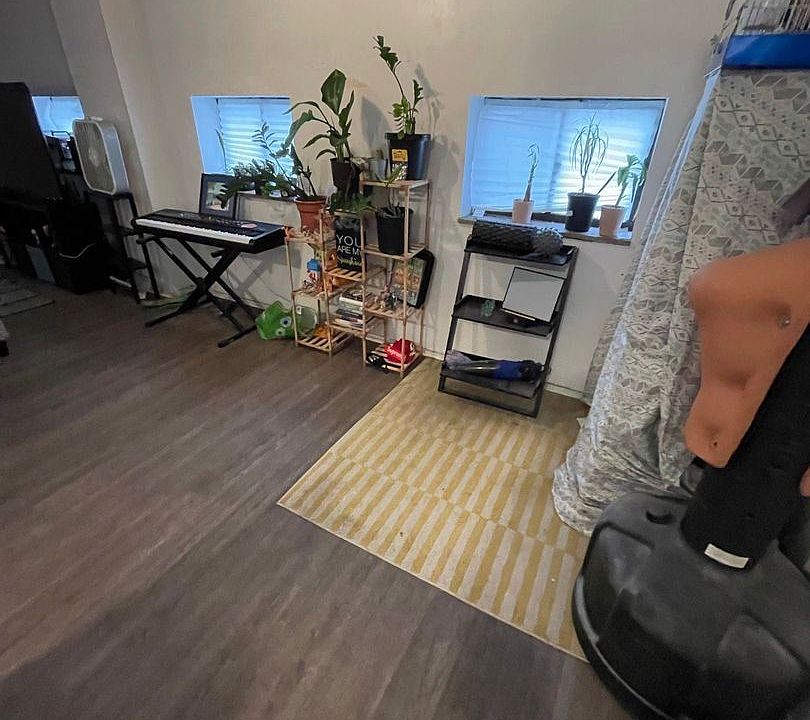 1st image of 600 E Warrington Ave #7545124
