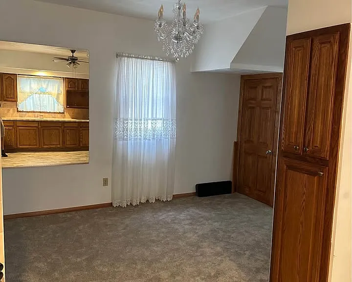 2715 Jackson Ave #1 — Photo 5