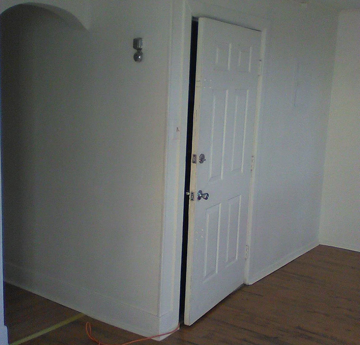 Studio, 650 sqft, $900 — Photo 4