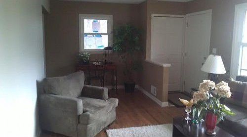 2nd image of 321 Greenway Ave N