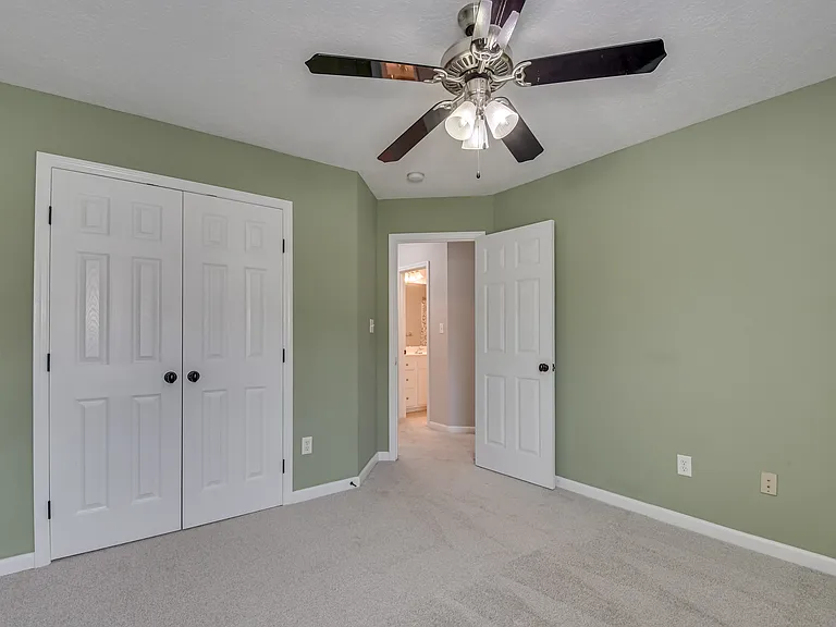 223 Old Berzelia Rd — Photo 10