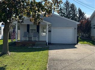 211 E Edgar Ave, Findlay, OH 45840