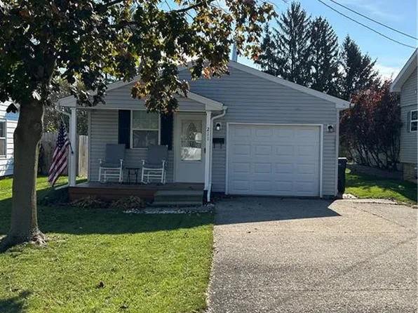 211 E Edgar Ave, Findlay, OH 45840