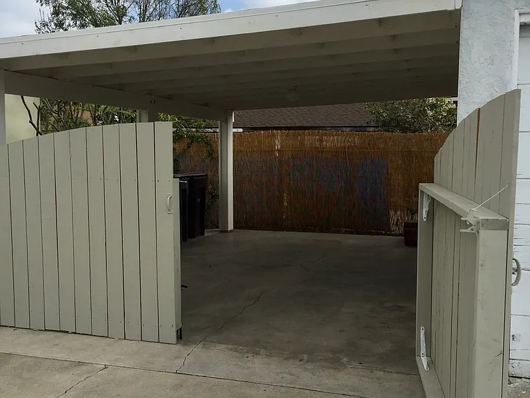 627 E Central Ave — Photo 2