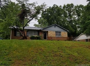 2801 Fordwood Dr, Charlotte, NC 28208