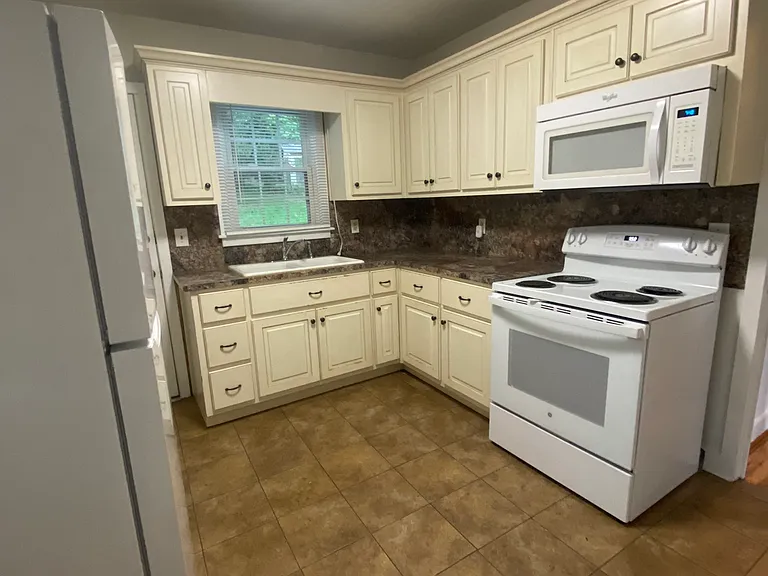 2814 Norris Rd — Photo 10