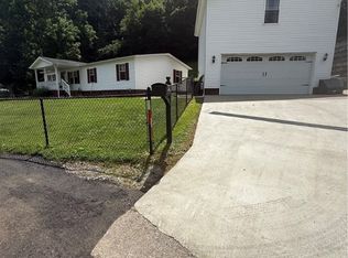 44 Hardy Camp Rd, Logan, WV 25601