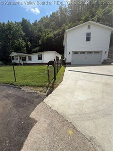 44 Hardy Camp Rd, Logan, WV, 25601