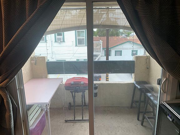 5th image of 4436 Louisiana St APT 14