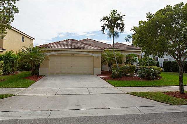 1st image of 1079 Chenille Cir