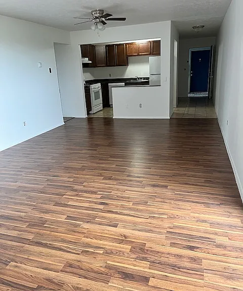 Crystal Shores Community — Photo 41