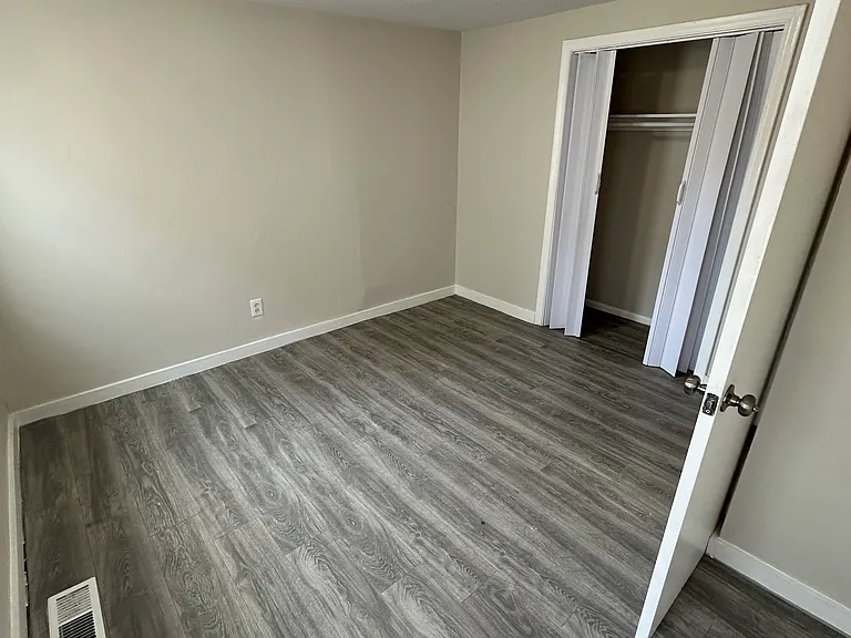 31 Elliott St #1 — Photo 16