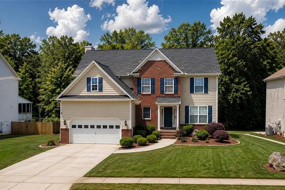 1st image of 1728 Hampton Woods Way