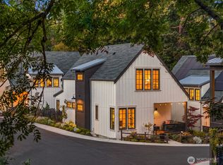 2218 NE 125th St, Seattle, WA 98125