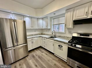 4720 Vista St, Philadelphia, PA 19136