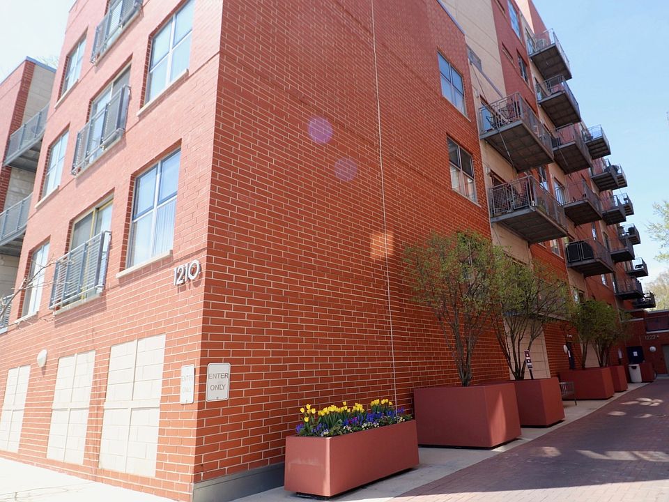 1st image of 1210 Chicago Ave APT 609