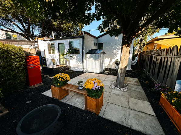 747 N Caswell Ave #749, Pomona, CA 91767