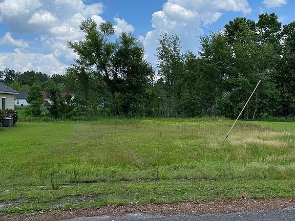 3rd image of 4080 Northlake Dr
