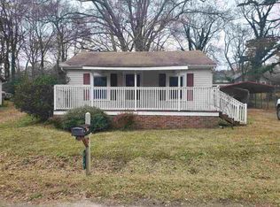 816 Pinecrest St, Woodruff, SC 29388