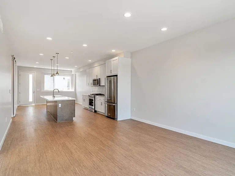 1214 Tennyson St. — Photo 11