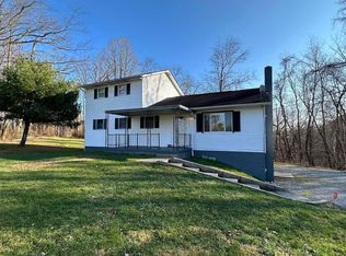 614 Troy Dr, Steubenville, OH 43953