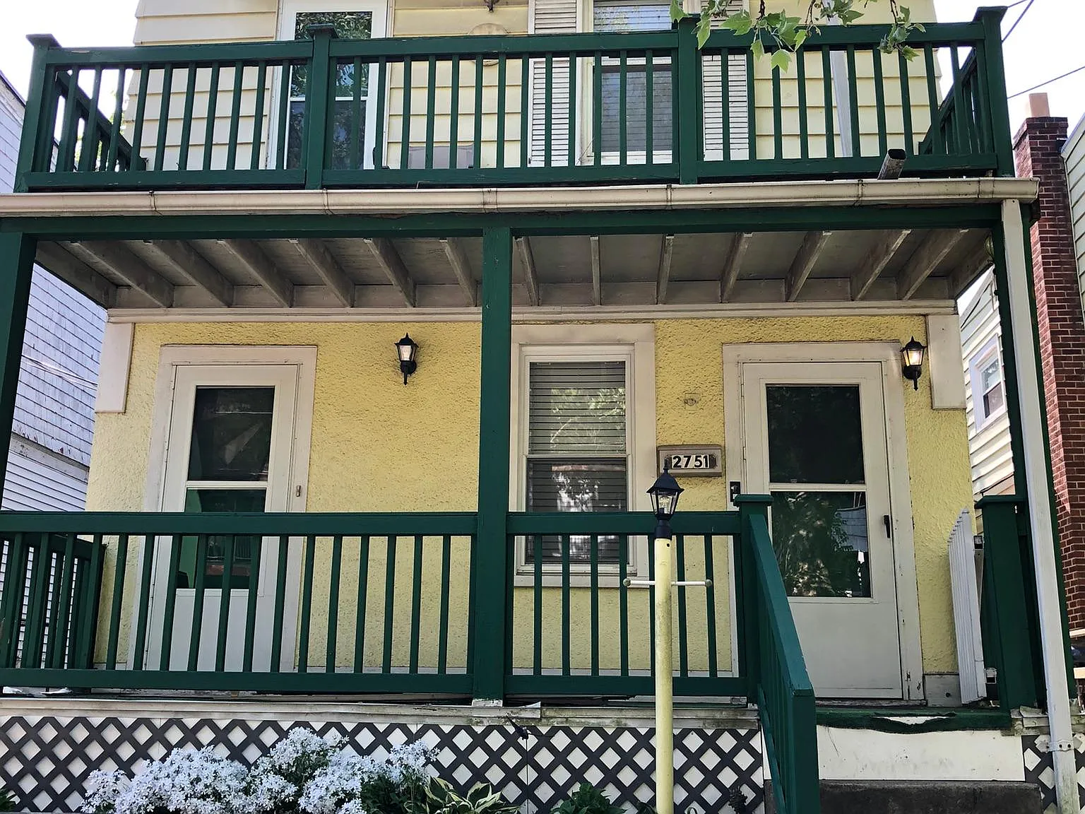 2 bed, 900 sqft, $1,450 — Photo 1