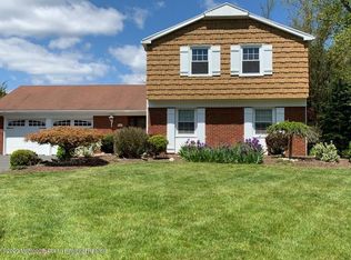59 River Dr, Marlboro, NJ 07746