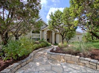 13965 Walnut Cyn, Helotes, TX 78023