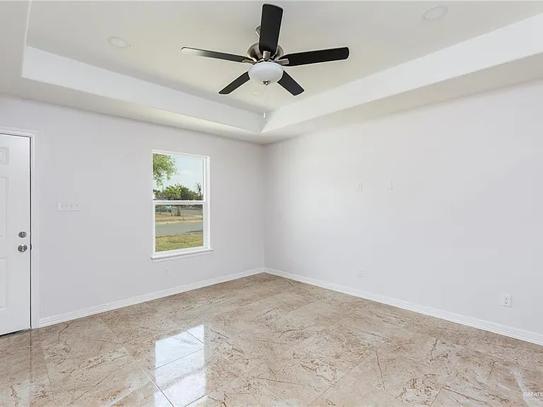 624 N Texas Ave — Photo 7