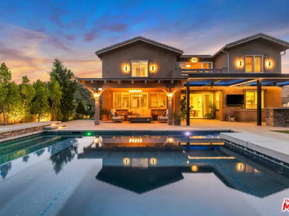 28236 Forge Ct, Valencia, CA 91354