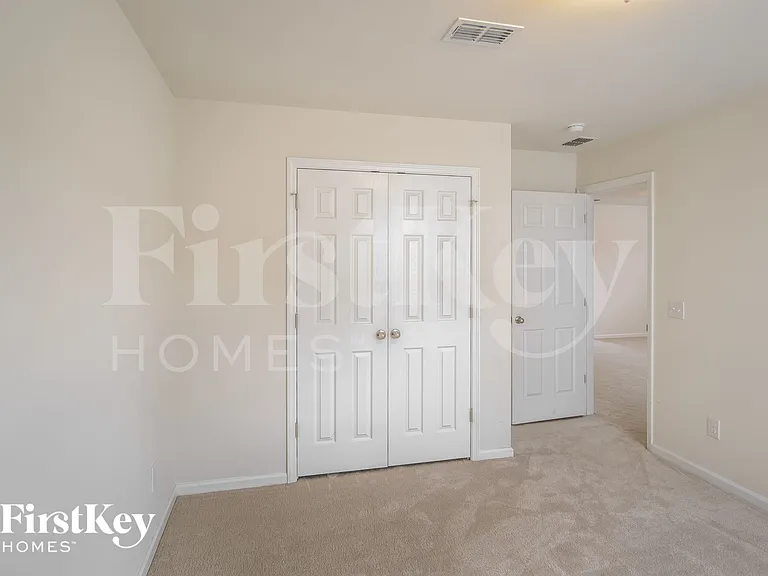 318 Beachgrass Ln — Photo 13