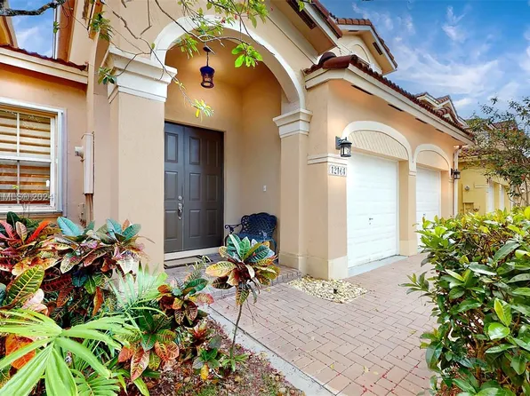 12164 SW 122nd Psge #12164, Miami, FL 33186