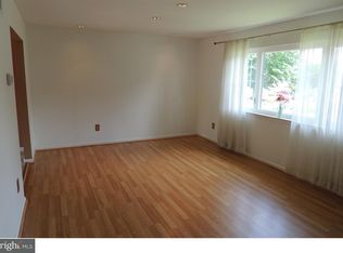 25 Ross Rd, Wilmington, DE 19810