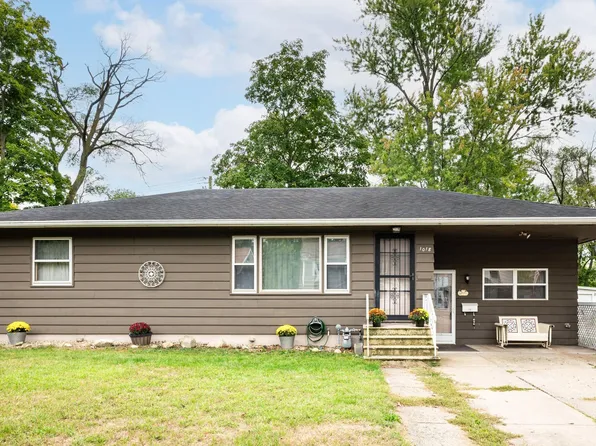 1018 Cedar St, Niles, MI 49120