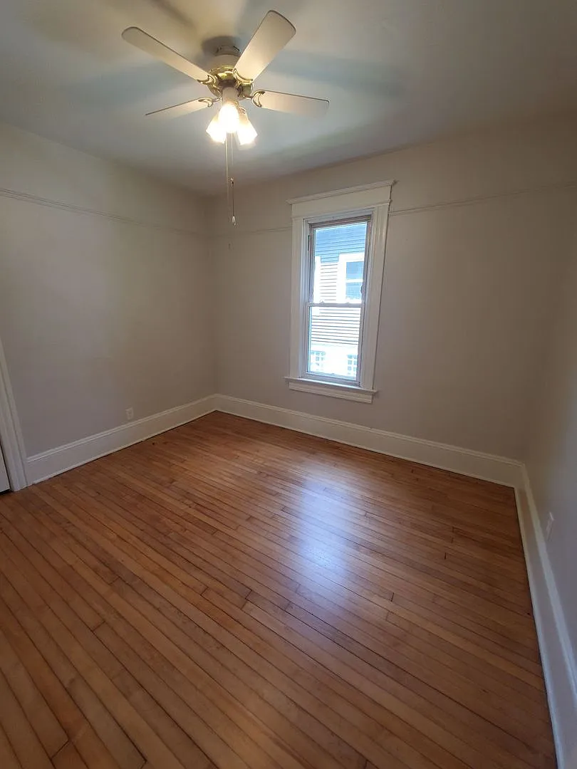 3015-3015B N Pierce St. (Duplex + Back House) — Photo 3