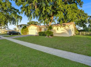 612 NW 15th Ave, Boca Raton, FL 33486