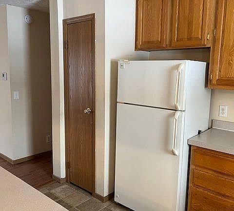 5th image of 6754 Paw Paw Ave
