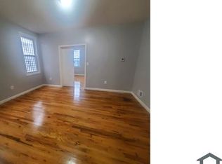 81 Smith St #1R, Newark, NJ 07106