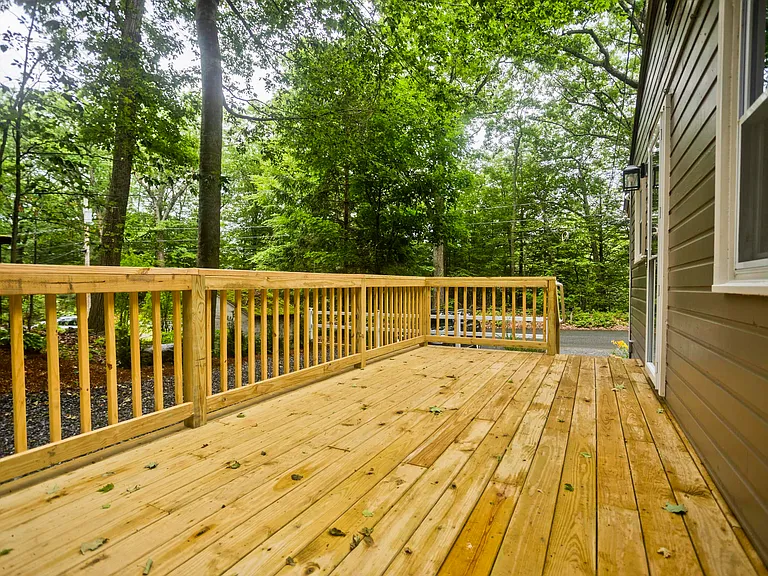 294 Buckland Rd — Photo 16