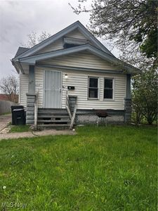 3674 E 103rd St, Cleveland, OH, 44105