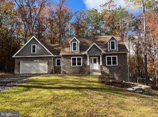 5 Tioga Rd, Hazleton, PA 18202