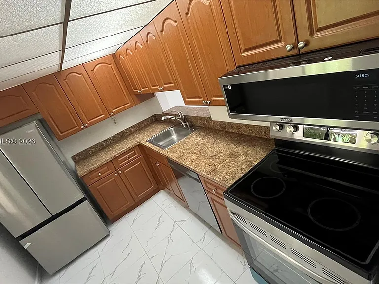 8045 SW 107th Ave #217 — Photo 9