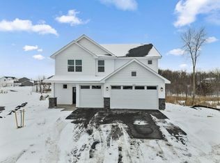 1092 Ashbury Ln NE, Hanover, MN 55341