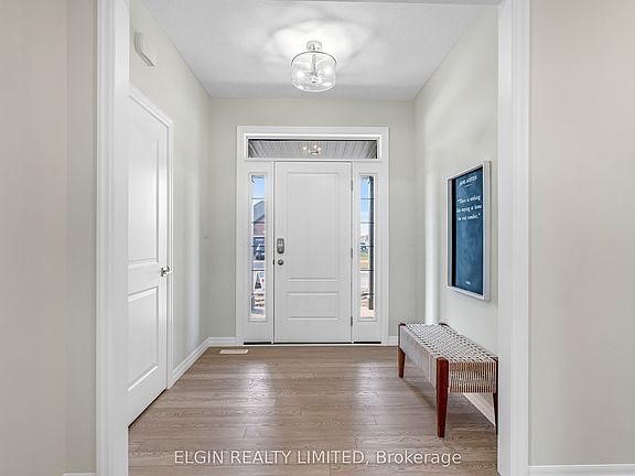 4th image of 253 Renaissance Dr