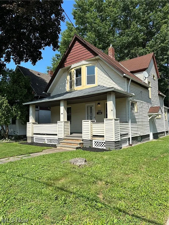 3879 W 17th St photo 1