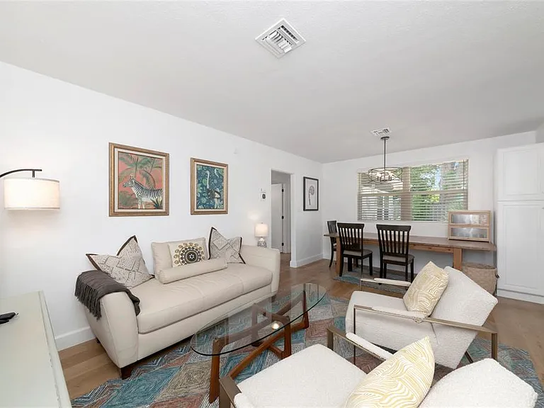 1034 N 22nd St — Photo 36